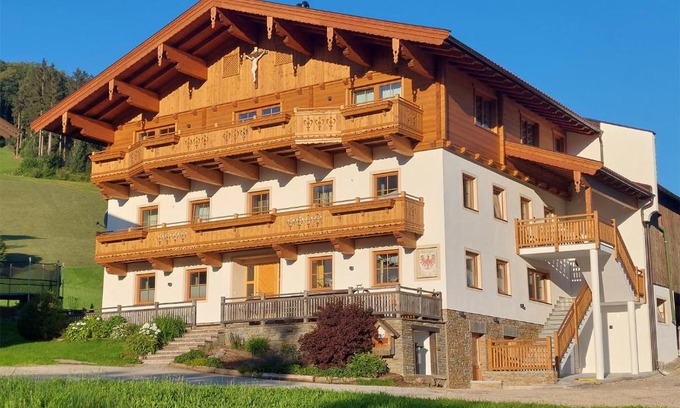 Ebbs Apartment | Family-Friendly Stay at Erbhof Fritzing - Rated 10/10!