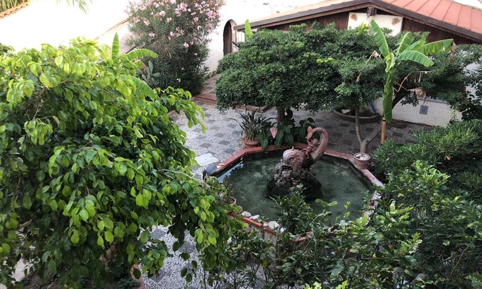 Trappeto Apartment | Ercole Apartment: Oceanfront Retreat with Pool & Pet-Friendly