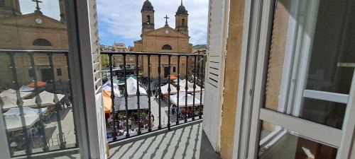 Estella Apartment | Prime Erdizka Apartment with Breathtaking Plaza Views