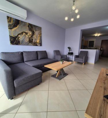 Eretria Apartment | Family-Friendly Eretria Apartments FM14 with Top Ratings