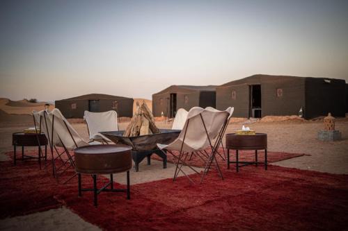 M'Hamid El Ghizlane House | Experience Zaila Erg Chigaga Camp: Rated 9.6 with Great Amenities
