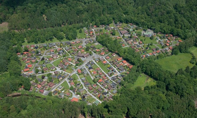 Moehnesee Apartment | Relax at Erholungspark Wilhelmsruh – Pet & Child Friendly Stay
