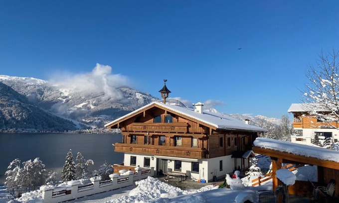 Zell am See Apartment | Family-Friendly Erlbruckhof: 4-Star Hotel, Perfect for Kids