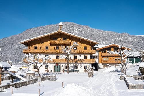 Kirchdorf in Tirol Hotel | Unforgettable Stay at Erlebnisgut & Reiterhof Oberhabach