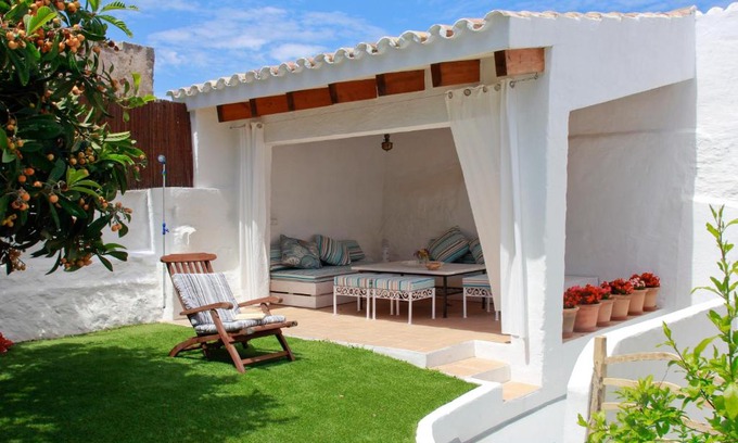 Alayor House | Family-Friendly Escapes at Es Badiu - Rated 9/10