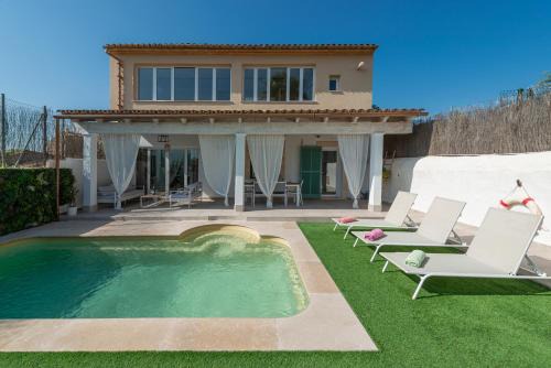 Selva Villa | Es Closet: 4-Star Retreat with Pool & Family-Friendly Fun