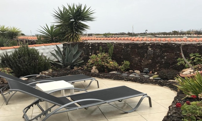Bahia Calma Apartment | Experience Family-Friendly Comfort at Welooveyou Saggitarius