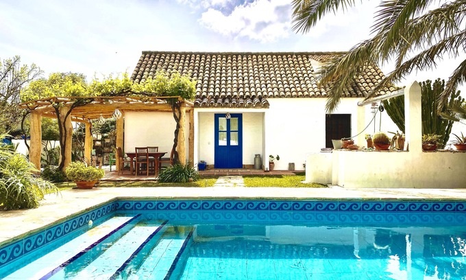 El Palmar House | Traditional Spanish House with Private Pool Steps from Beach