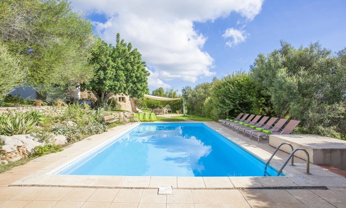 Sant Llorenc des Cardassar Villa | Exquisite ES GARROVER Villa with Private Pool in Cala Millor