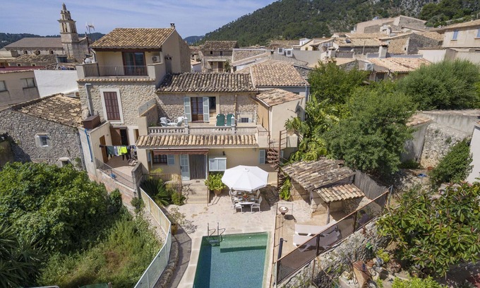 Selva Ski Chalet | Discover Caimari's House: Rated 9.8 with Pool & Spa
