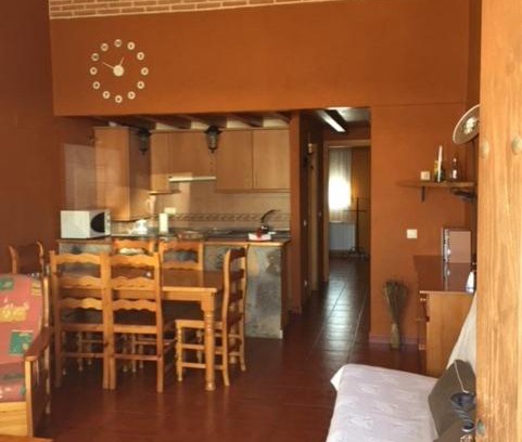 San Martin de la Vega del Al House | Cozy Retreat at La Cabaña de Gredos with Pet-Friendly Amenities