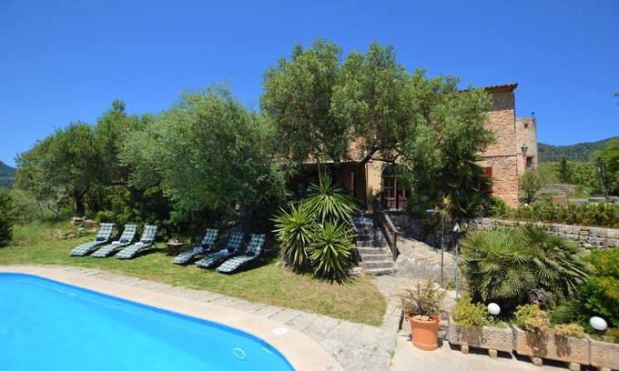 Puigpunyent House | Pet Friendly Es Talaiot: Rated 10/10 with Private Pool