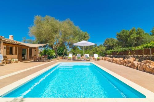 Algaida Villa | Es Tancat Prim: Family-Friendly Hotel with Pool & 9/10 Rating