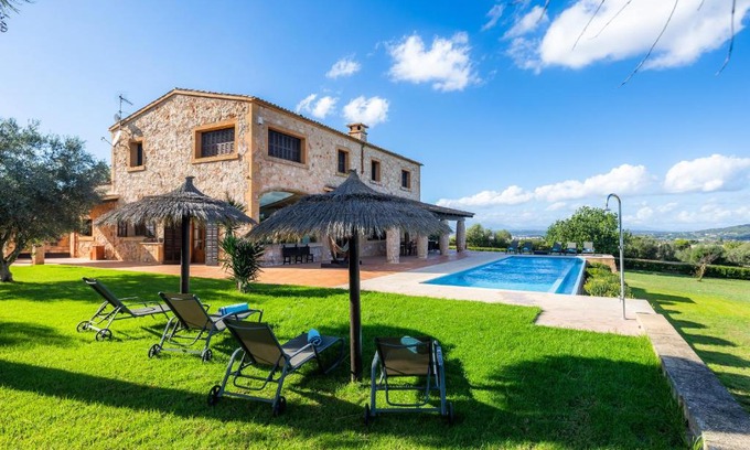 Manacor Villa | Experience Es Turonet: 4-Star Paradise with Pool & Hot Tub