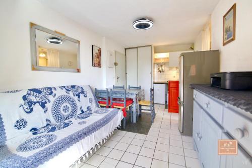 Tamaris Apartment | Relax at Feel Good Tamaris: Family-Friendly with Pool Access