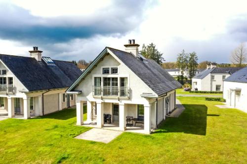 Enniskillen Villa | Experience Adventure at Lough Erne Golf Village No.52
