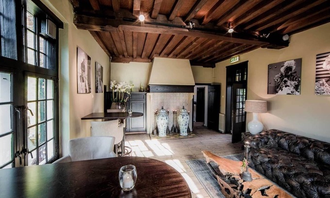 Renesse Hotel | Escape to a Cozy Manor Room Surrounded by Woodlands - 4 Units