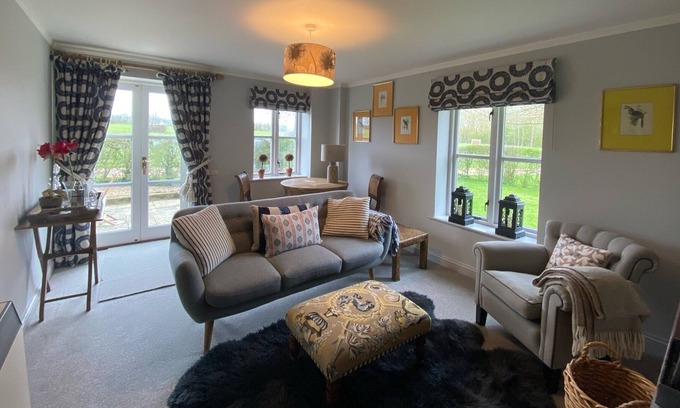 East Dereham Cottage | Discover a Serene Cottage Retreat on a Private Estate