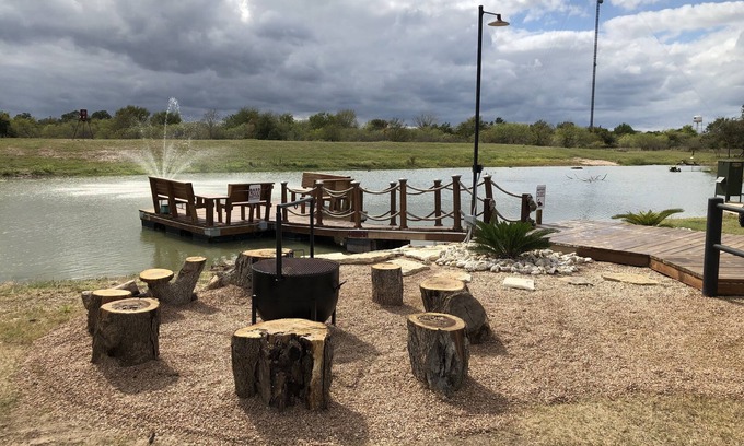 Giddings House | Experience Country Living in a Private Pet-Friendly Home