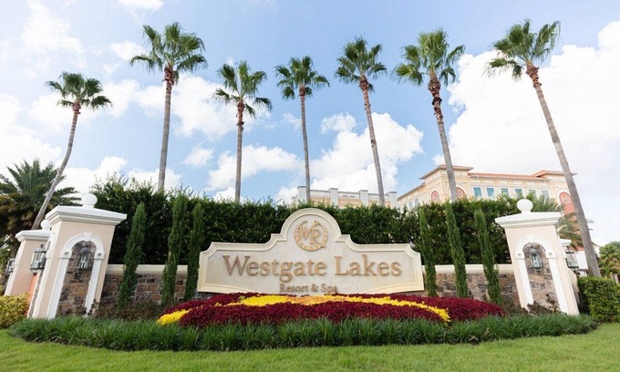 Florida Central Atlantic Coast Resort | Experience Orlando's Best Resort Near Theme Parks & Shopping