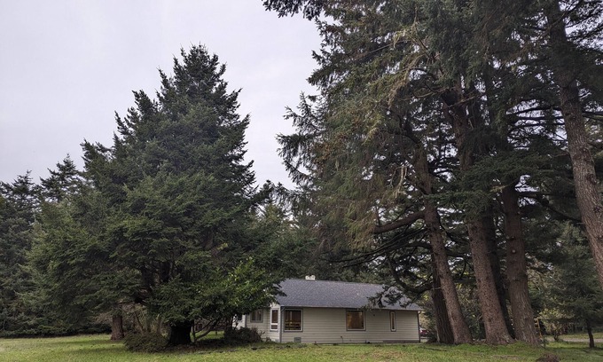 Langlois House | Relaxing Retreat on a 40-Acre Ranch near Floras Lake