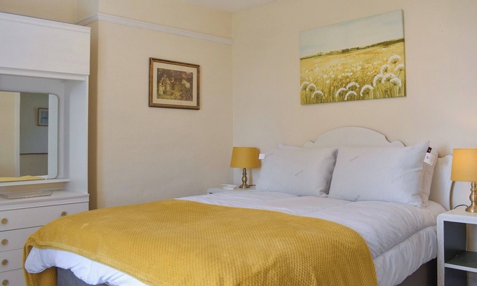 Beckfoot Cottage | Discover The Stables: Cozy Cottage by Lake Silloth