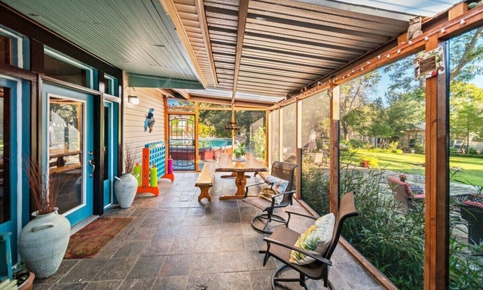 Mart House | Discover Willow Springs Inn: Cozy Retreat with Scenic Views