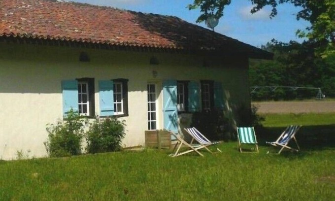 Azur House | Family-Friendly Retreat at Escapeteu - AZUR Gîte