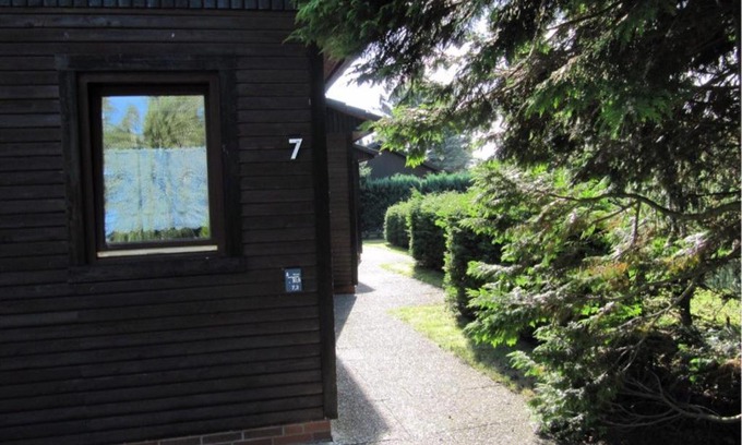 Isenbuttel Apartment | Kid-Friendly Escapes at Eschenkamp 7b Hotel