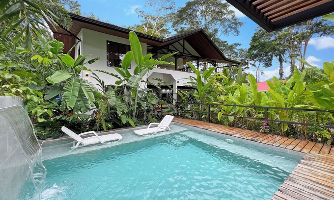 Puerto Viejo de Talamanca House | Discover a Hidden Retreat with Pool and Jungle Views