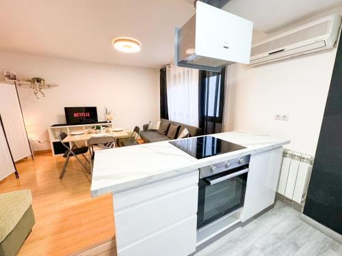 Zaragoza Centro Apartment | Family-Friendly Escultor del Pilar ComoTuCasa in Comfort