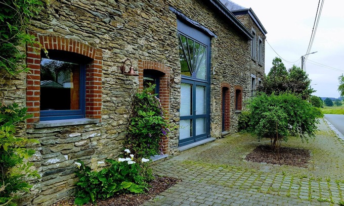 Vaux-sur-Sure House | Experience Espace Cosmos - A Unique Disco Gîte Escape