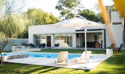 Colon Department Villa | Experience Oceanfront Bliss at Espacio Silvestre