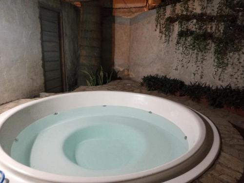 San Lorenzo House | Spacious Rooms with Terrace, Pool & Spa - Rated 10/10
