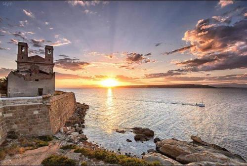 Nueva Tabarca Apartment | Oceanfront Apartment on Isla de Tabarca - Rated 9/10!