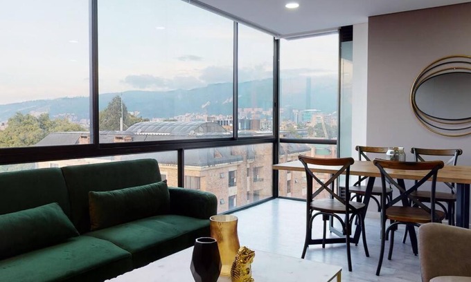 Calle 100 Apartment | Stunning Apartment with Breathtaking Views for Families