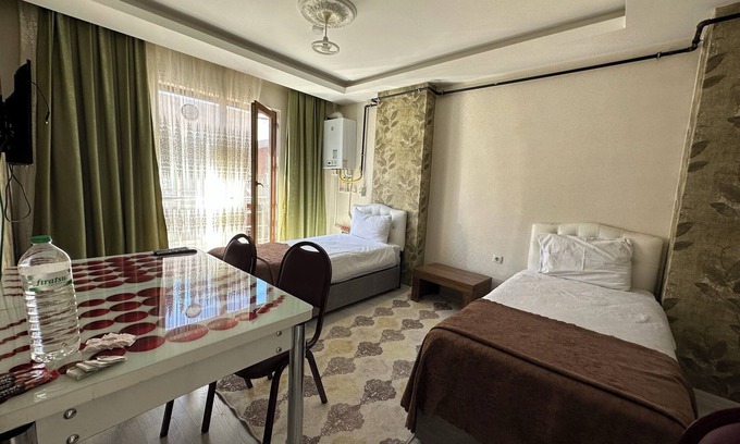 Ipekyolu Apartment | Stylish Espinaz Apart Otel: Rated 8.8 with Breakfast & More