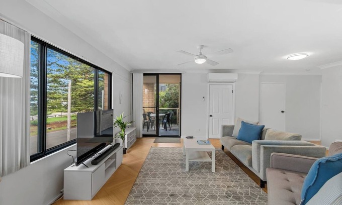 Thirroul Apartment | Beachfront Family Bliss at Esplanade Escape - Top Rated!