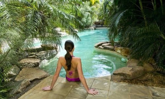Fremantle Hotel | Experience Esplanade Hotel Fremantle with Pool and Restaurant
