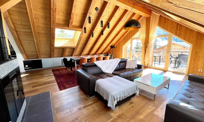 Les Deux Alpes Apartment | Esprit Chalet: Family-Friendly Retreat Near the Slopes