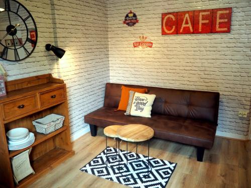 Brehal Apartment | Family-Friendly Appart'Hotel Le Frenchy with Great Ratings