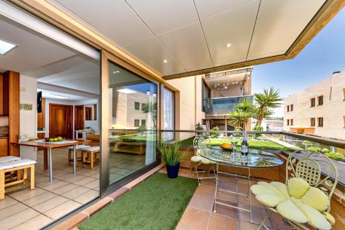 Esquinzo Apartment | Discover Esquinzo Playa 3: Oceanfront Escape in Jandia
