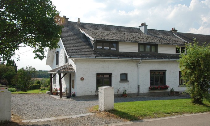 Creppe Cottage | Explore Essarts the House: Family & Pet Friendly Getaway