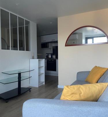 Mont Duplan Bed & Breakfast | Experience Elegance at Essen'Ciel with Pool Access