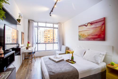 Vila Buarque Apartment | Charming Studio in a Prime Location with Top Amenities