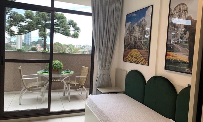 Mossungue Apartment | Fabulous Estúdio Lindíssimo with Hot Tub & Balcony