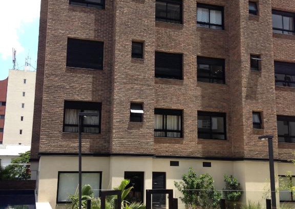Pinheiros Apartment | Stylish Estúdio Vila Madalena with Pool & Perfect 10 Rating