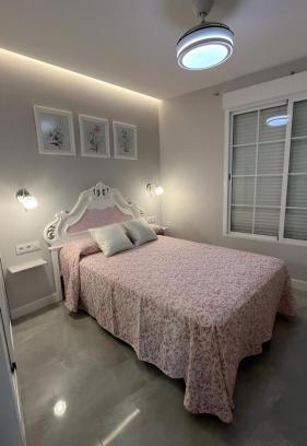 Almodovar del Rio Apartment | Discover Aptos Estación Norte y Sur FAMORCAS with Ocean Views