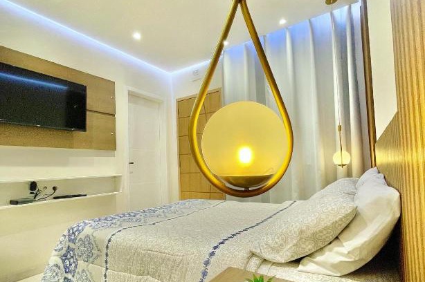 Cunha House | Idyllic Estalagem Cachoeira do Pimenta with Ocean View Pool