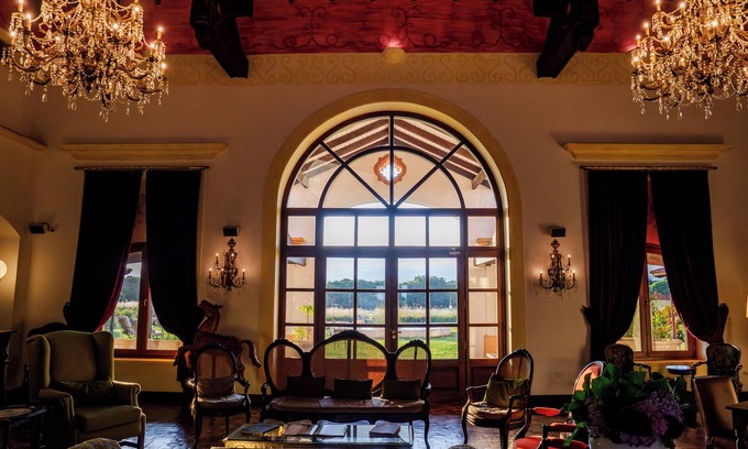 Ascochinga Hotel | Elegant Estancia El Colibri - Relais & Châteaux Retreat